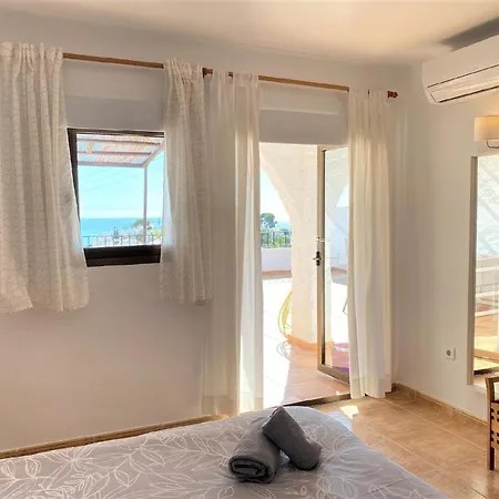 Fuer 4 Personen Ca 90 Qm In Nerja, Andalusien Costa Del Sol בית נופש *